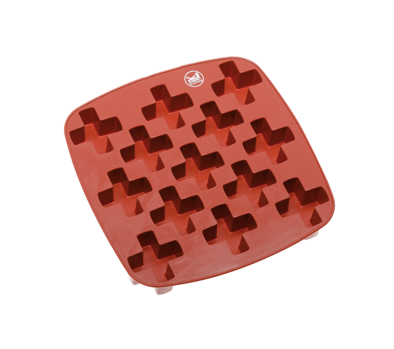 Ice Molds 13 Crosses Silicone Red