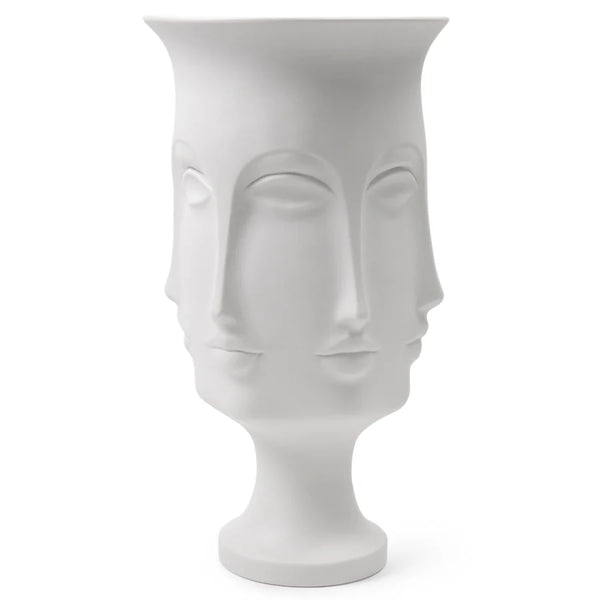 DORA MAAR URN