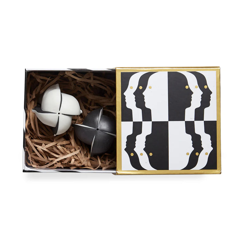 ATLAS SALT & PEPPER SET